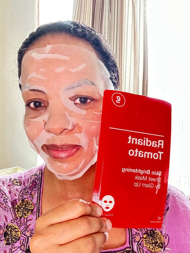 Glam Up Radiant Tomato Sheet Mask review photo by Lingua