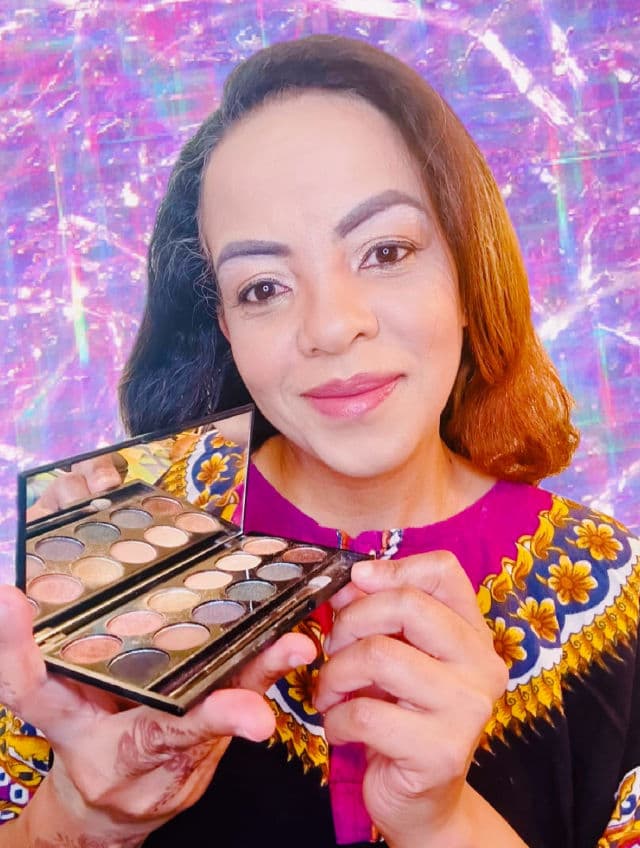 Sleek MakeUP I-Divine Mineral Based Eyeshadow Palette - Storm review photo by Lingua