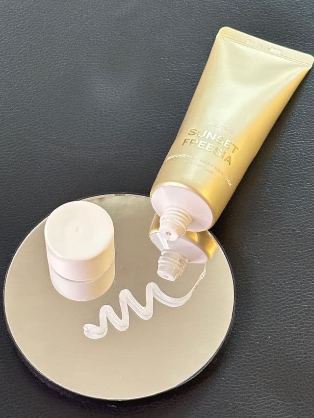 JULYME Sunset Freesia review photo by Lingua