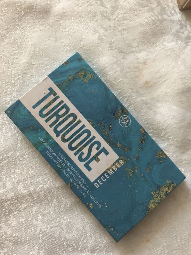 BH Cosmetics Turquoise for December Eyeshadow Palette review photo by Lingua