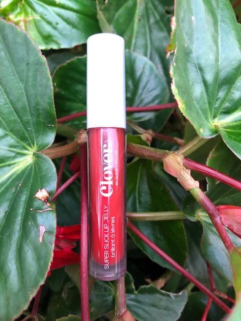 CLOVE + HALLOW Super Slick Lip Jelly - Smitten review photo by Lingua