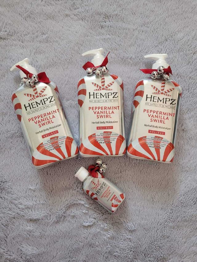 Hempz Sensitive Skin Herbal Body Moisturizer review photo by missjbeauty