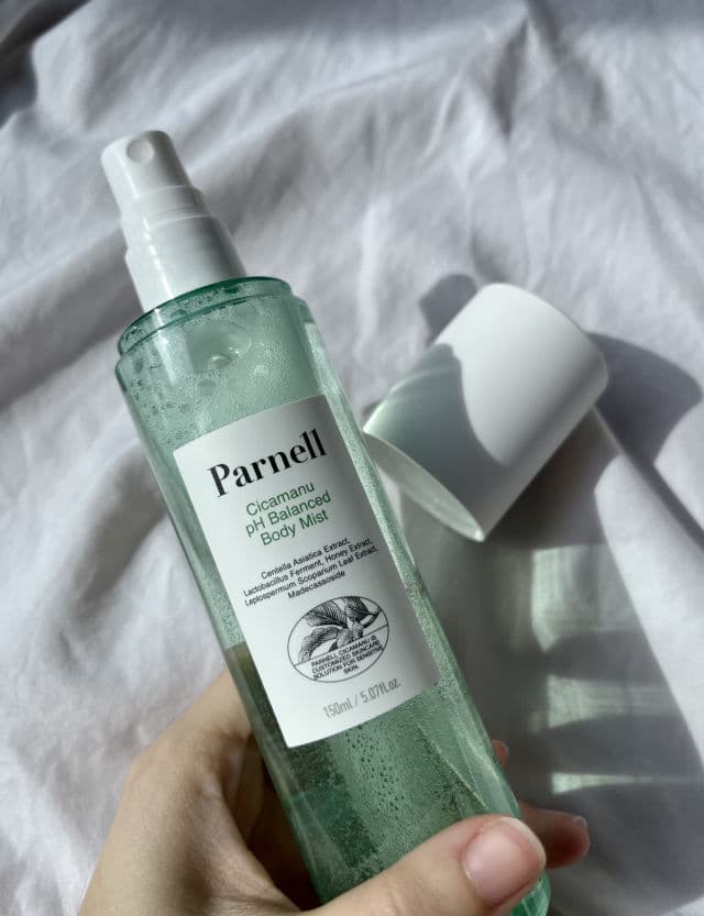 Parnell Cicamanu pH Balanced Body Mist review photo by tastelikelemonade