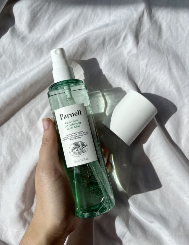 Parnell Cicamanu pH Balanced Body Mist review photo by tastelikelemonade