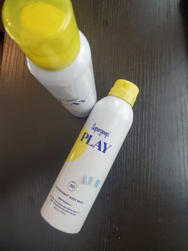 Supergoop! Antioxidant-Infused Sunscreen Mist with Vitamin C Broad Spectrum SPF 50 review photo by skincarereview101