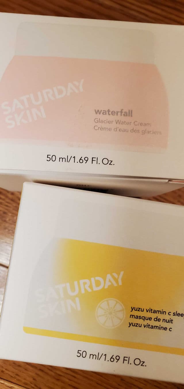 Saturday Skin Yuzu Vitamin C Sleep Mask review photo by skincarereview101