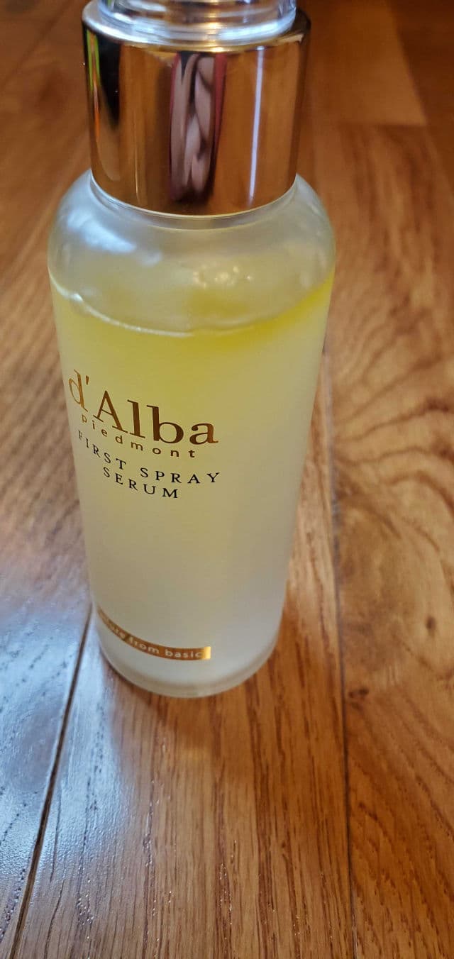 D' Alba Piedmont White Truffle First Spray Serum review photo by skincarereview101