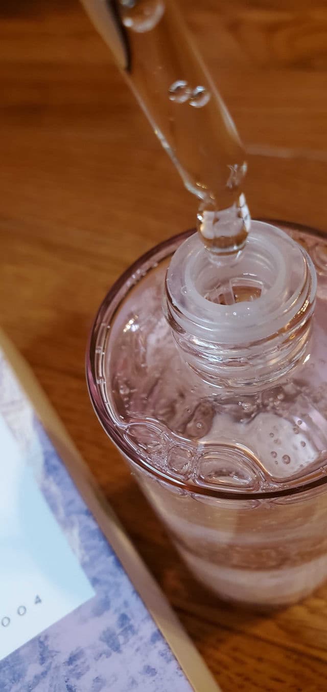 SKIN1004 Madagascar Centella Poremizing Fresh Ampoule review photo by skincarereview101