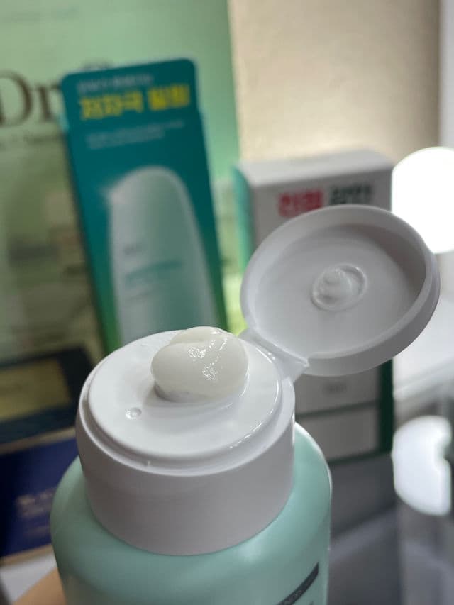 DR.G Brightening Peeling Gel review photo by cindyr