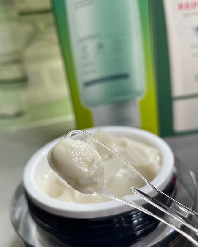 DR.G Black Snail Cream review photo by cindyr