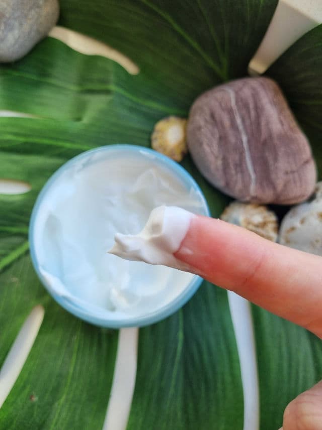 Boots Fragrance-Free Moisturising Cream review photo by LuckyLemon