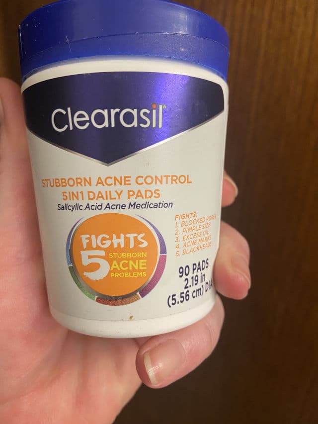 Clearasil Ultra 5 In 1 Pads review photo by SheilaMeszaros73