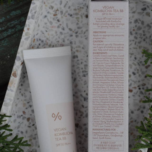 Dr. Ceuracle Vegan Kombucha Tea BB review photo by Celestinehathor