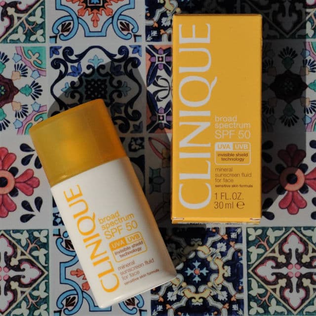 Clinique Mineral Sunscreen Fluid for Face Broad Spectrum SPF 50 review photo by Celestinehathor