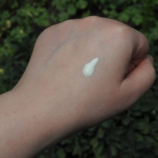 Clinique Mineral Sunscreen Fluid for Face Broad Spectrum SPF 50 review photo by Celestinehathor