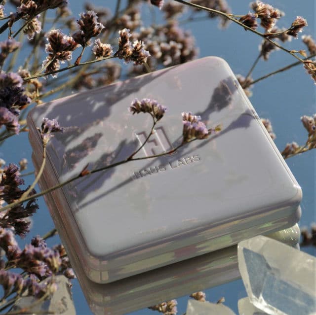 Haus Labs by Lady Gaga Bio-Radiant Gel-Powder Highlighter review photo by Celestinehathor