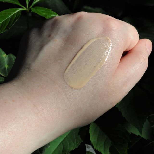 Rovectin UV Defense Tinted SPF50+ PA+++ review photo by Celestinehathor