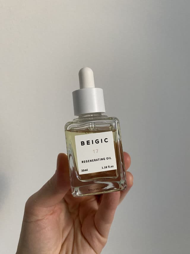 BEIGIC Lucent Oil review photo by PickyBluestripes