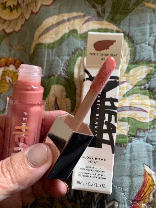 Fenty Beauty Gloss Bomb Heat Universal Lip Luminizer + Plumper - Fenty Glow Heat review photo by JenShaf1