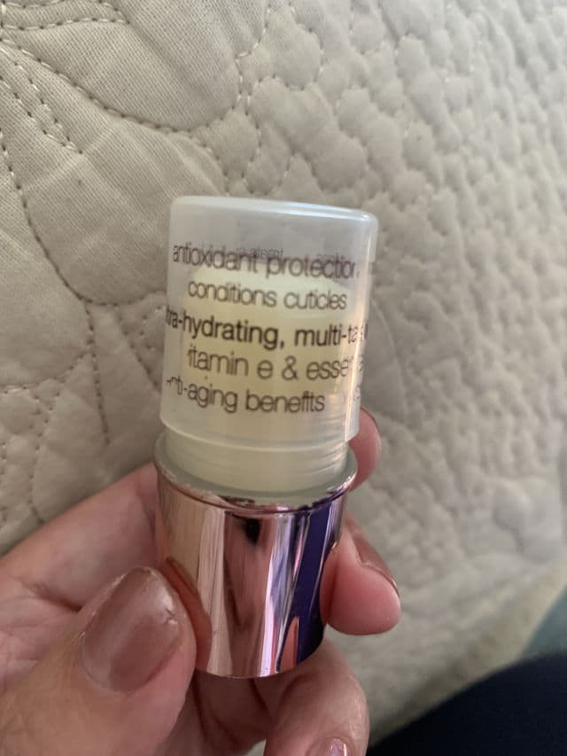 Josie Maran Cosmetics Argan Oil Moisturizing Stick review photo by JenShaf1