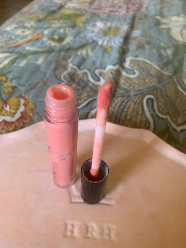 MAC Cremesheen Glass Lipgloss review photo by JenShaf1