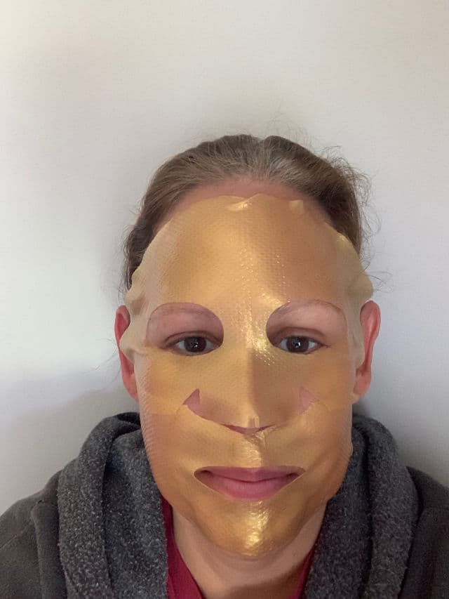 ID.AZ Dermastic Golden-Fit Mask review photo by JenShaf1
