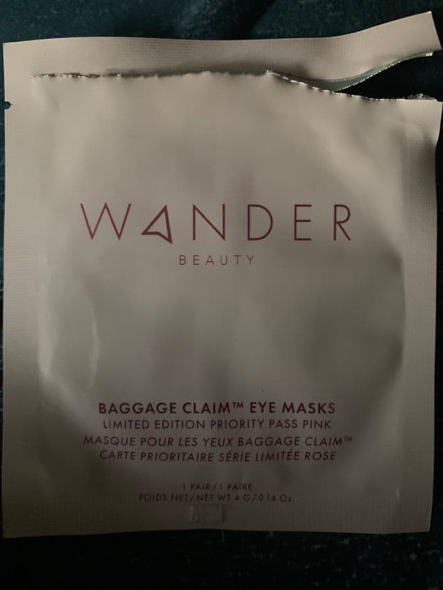 Wander Beauty Baggage Claim Eye Mask - Limited Edition Priority Pass Pink review photo by JenShaf1