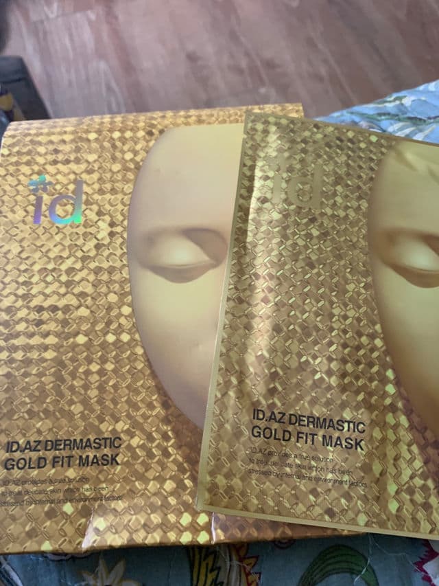 ID.AZ Dermastic Golden-Fit Mask review photo by JenShaf1