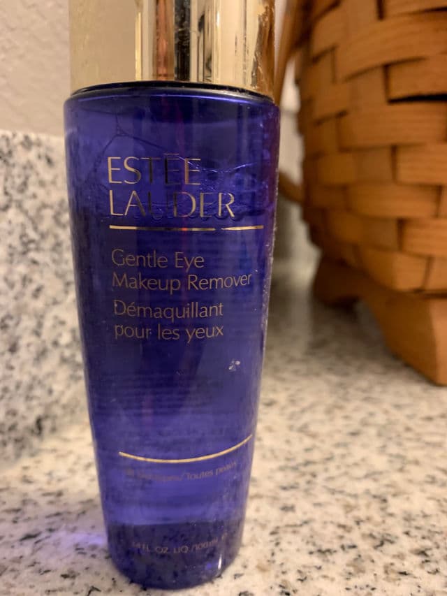 Estee Lauder Gentle Eye Makeup Remover review photo by JenShaf1