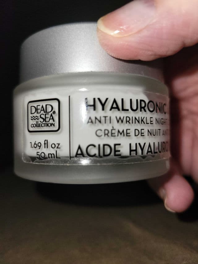 Dead Sea Collection Hyaluronic Acid Anti-Wrinkle Night Cream review photo by wobbles