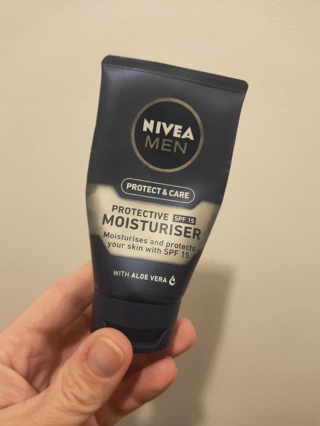 Nivea Men Protective Moisturizer SPF 15 review photo by Bayz