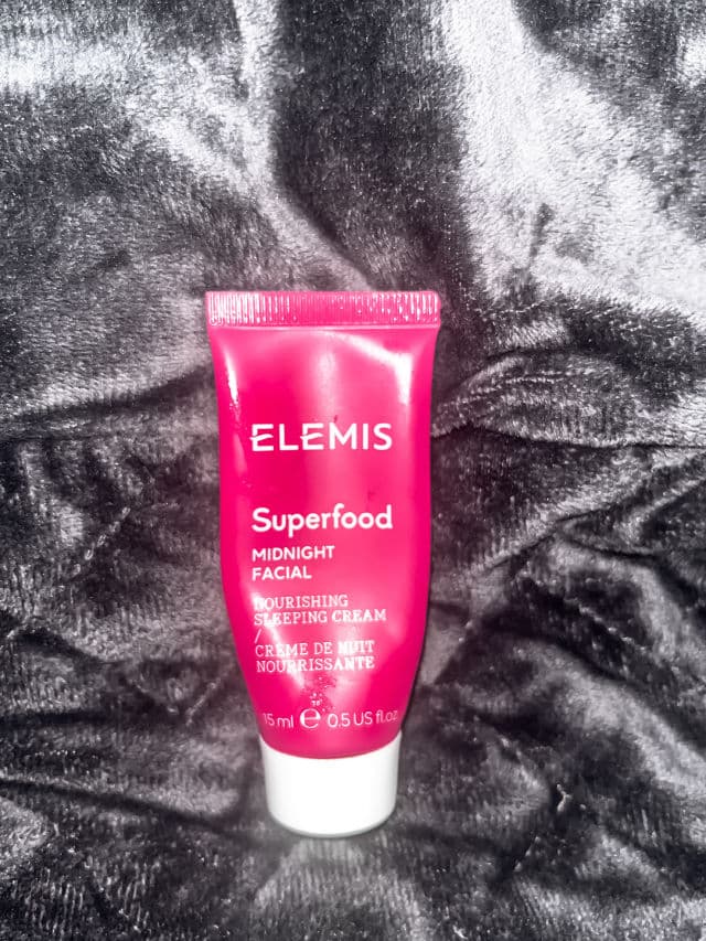 Elemis Superfood Berry Boost Mask review photo by ElizabethAntonevich