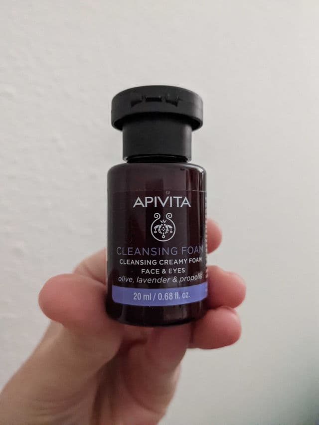 Apivita Cleansing Foam Face & Eyes with Olive & Lavender review photo by susimarmu