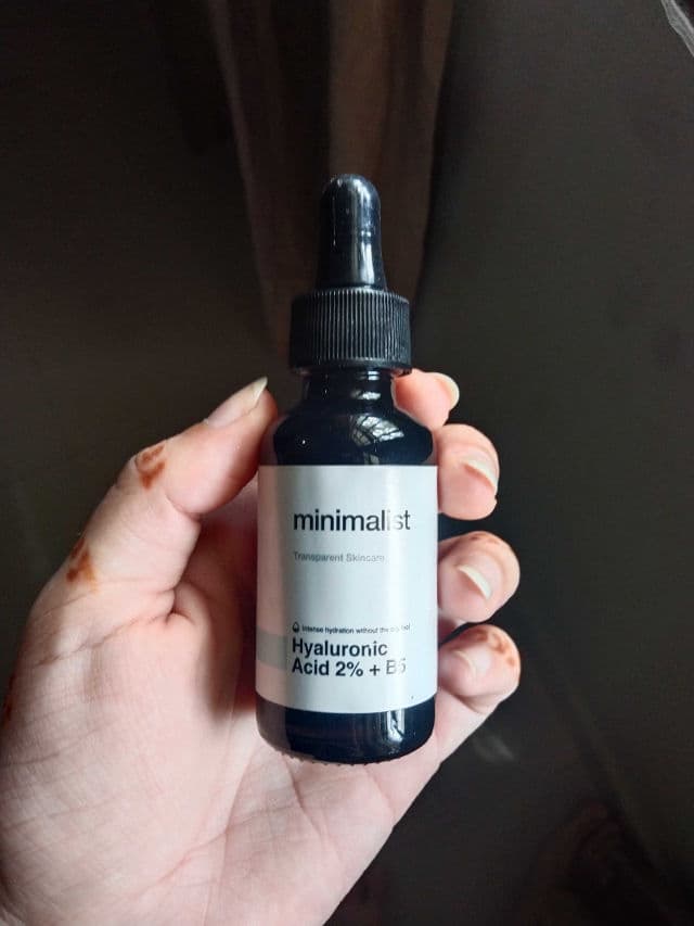 Minimalist Hyaluronic Acid 2% + Vitamin B5 review photo by ayshamanna