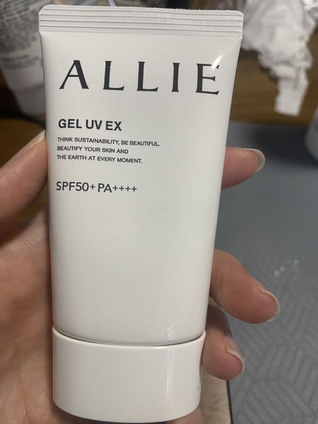 Kanebo Allie Gel UV EX SPF50+ PA++++ review photo by bareskinbun