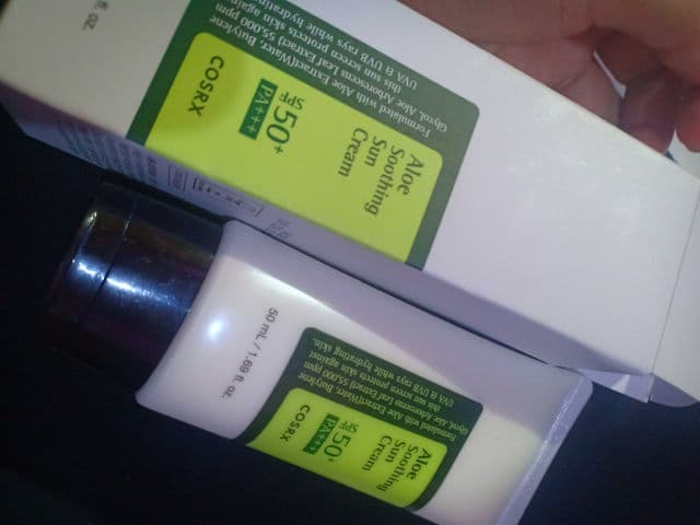 COSRX Aloe Soothing Sun Cream SPF50+ PA+++ review photo by Nurrizqiyah92