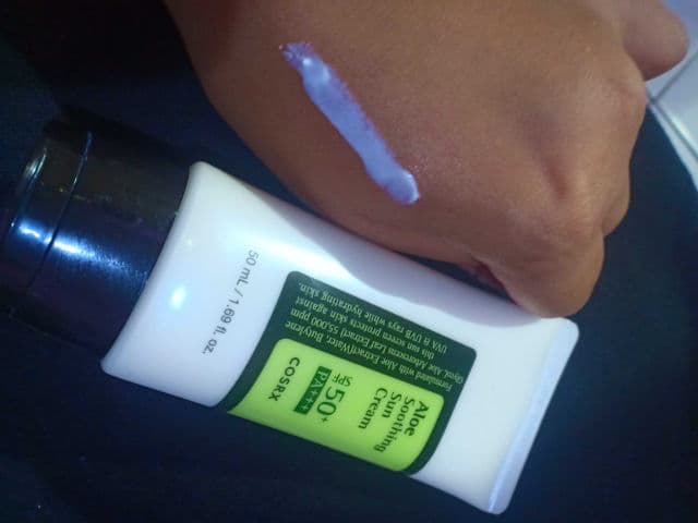 COSRX Aloe Soothing Sun Cream SPF50+ PA+++ review photo by Nurrizqiyah92