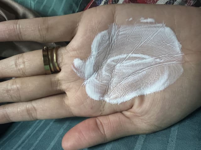 Biore UV Barrier Me Mineral Gentle Milk SPF 50 PA+++ review photo by A1iah10