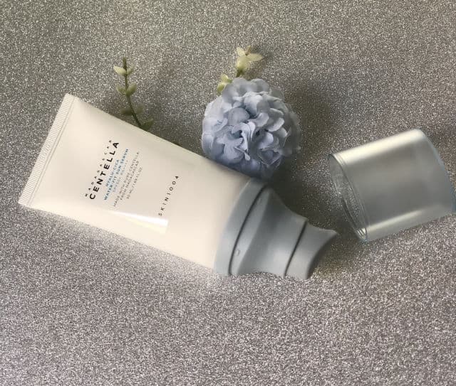 SKIN1004 Madagascar Centella Hyalu-Cica Water-Fit Sun Serum SPF50+ PA++++ review photo by mcruz6841