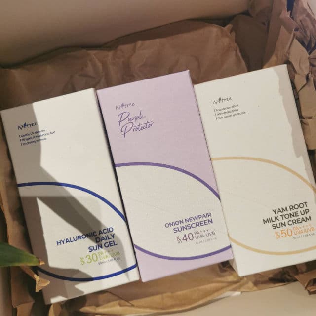 ISNTREE Yam Root Milk Tone Up Sun Cream SPF50+ PA++++ review photo by Meggie89Sol