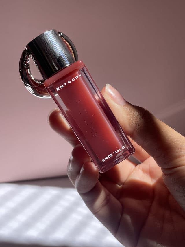 Entropy Makeup #4099C Beryl Charm review photo by MadeSosa