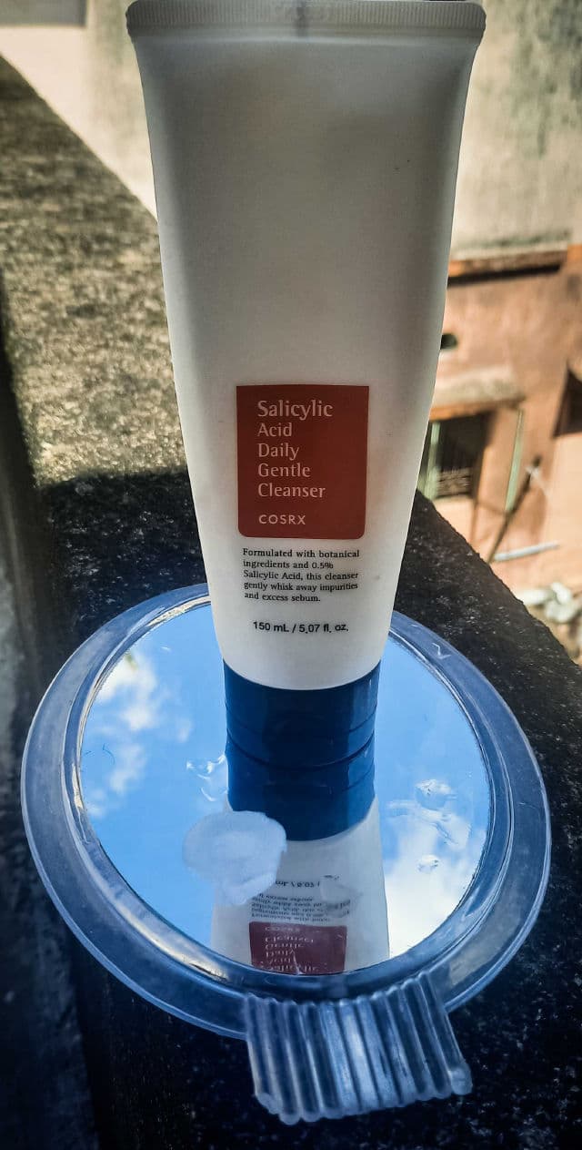 COSRX Salicylic Acid Exfoliating Cleanser review photo by muniya