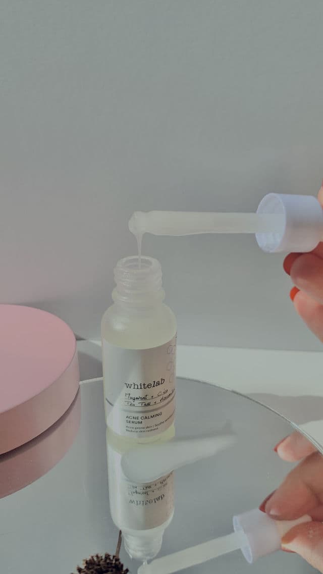 whitelab Acne Calming Serum review photo by Jujuy66