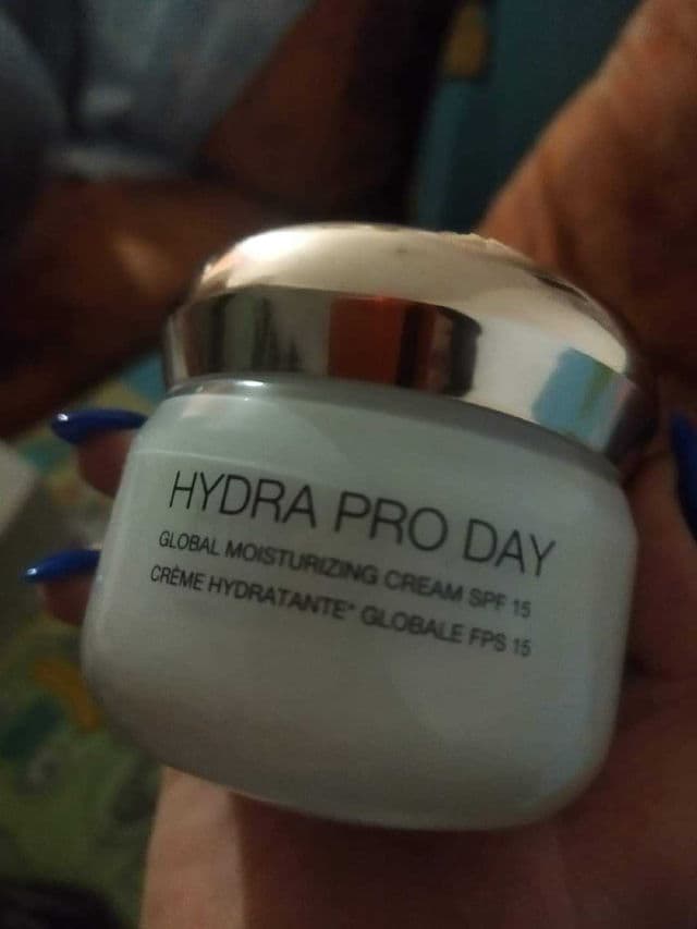 Kiko Hydra Pro Day Hydra - Global Moisturizing Cream SPF 15 review photo by M4r