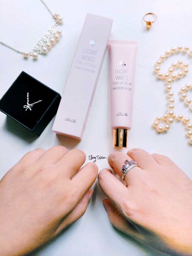 Rire Lucent White Tone-Up Cream review photo by ThuyTran