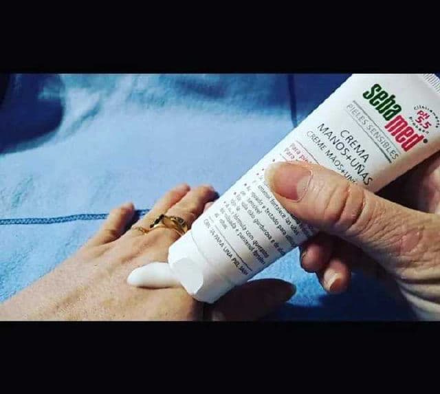 Sebamed Hand & Nail Balm review photo by Sete 