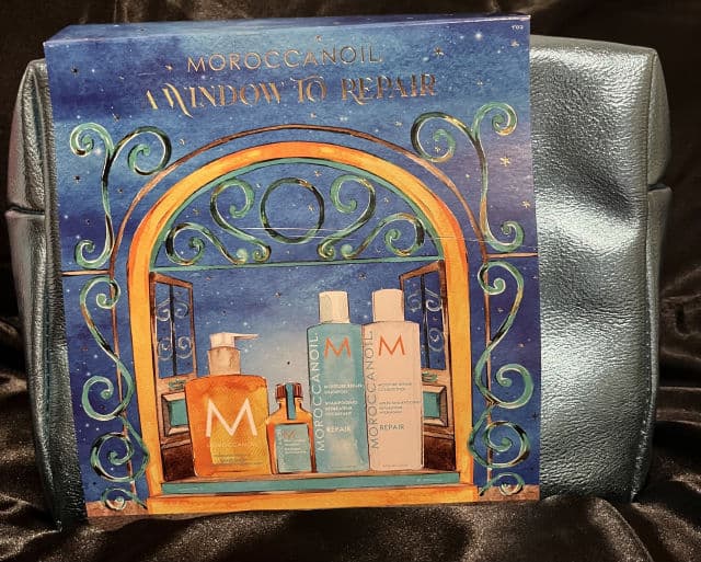 Moroccanoil Treatment Light review photo by NikkiLove42