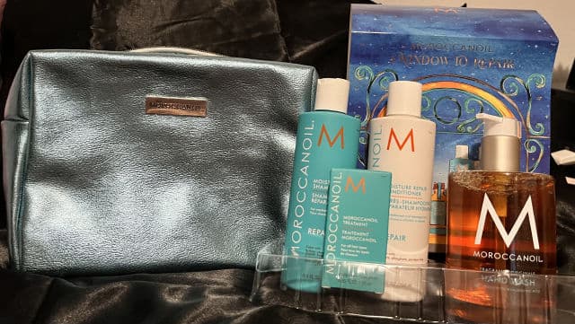 Moroccanoil Treatment Light review photo by NikkiLove42