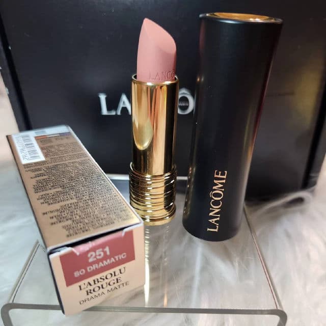 Lancome L'Absolu Rouge Cream Lipstick 335 Moderato review photo by Maluna