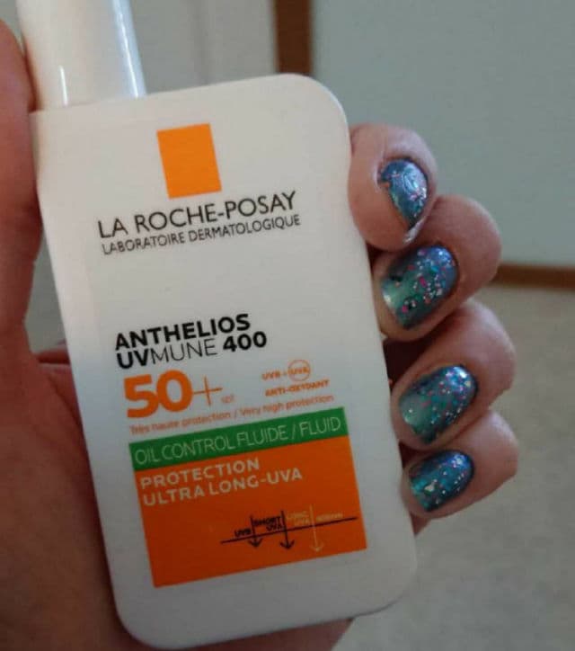 Anthelios UVmune 400 Fluid Oil Control SPF50+ product review